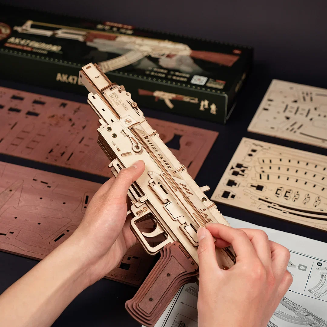 3D Puzzle - AK-47 Assault Rifle