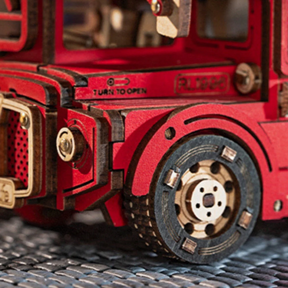 3D Puzzle - London Tour Bus - Image 4