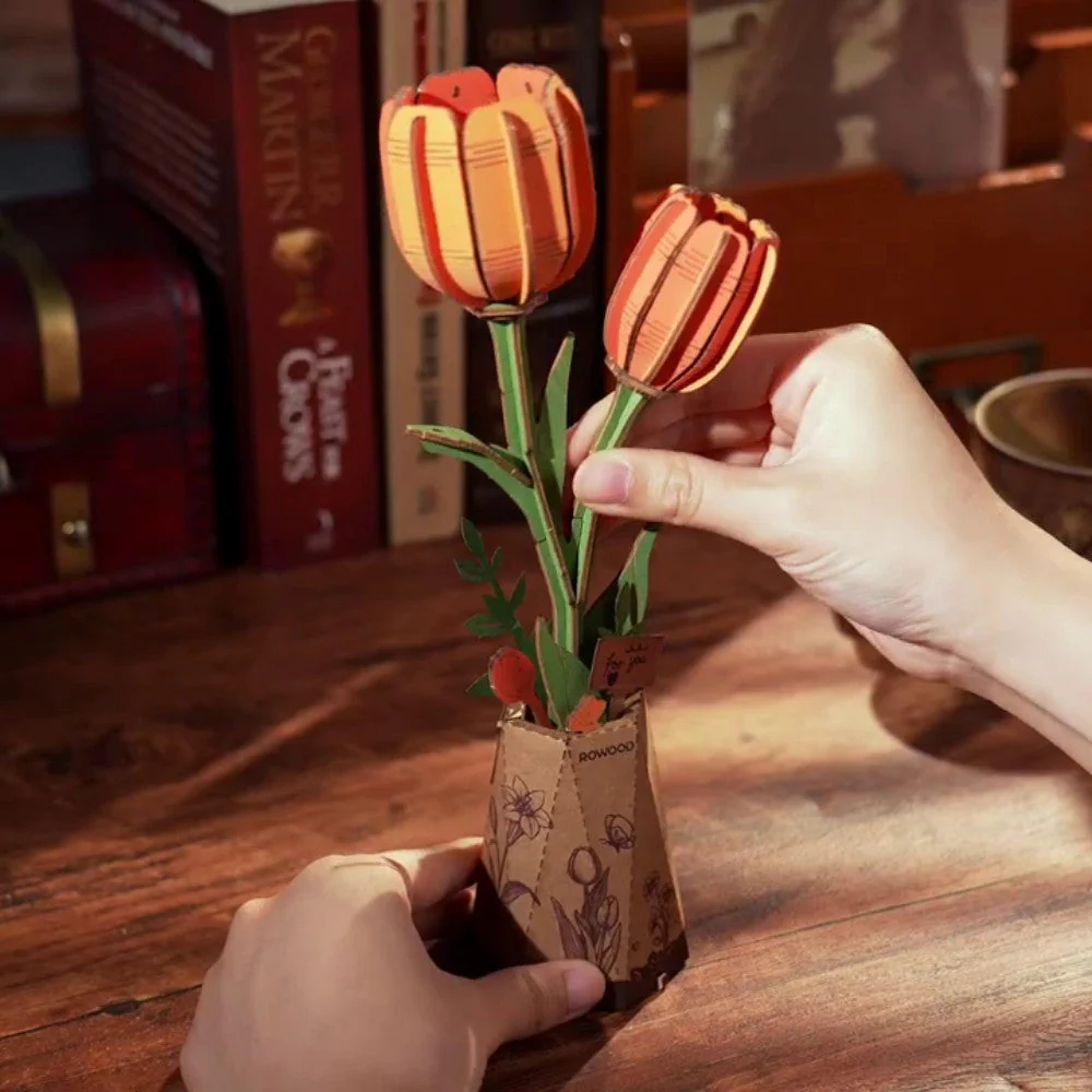 3D Puzzle - Orange Tulip - Image 8
