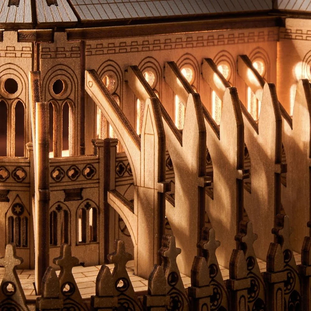 3D Puzzle - Paris Cathedral - Image 5