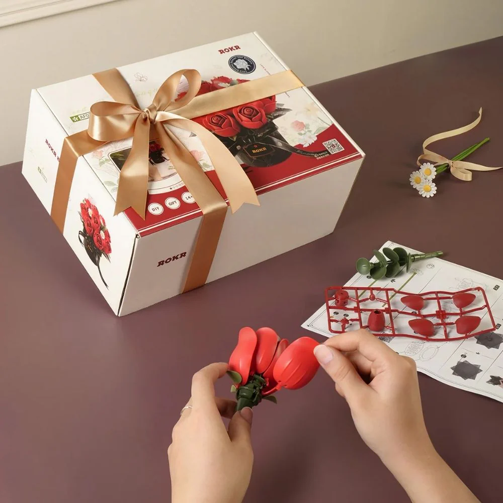 3D Puzzle - Red Rose Bouquet - Image 5