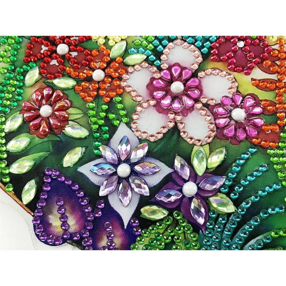 5D Diamond Painting Door Hanger Flamingos with LED and Pendant - Image 3