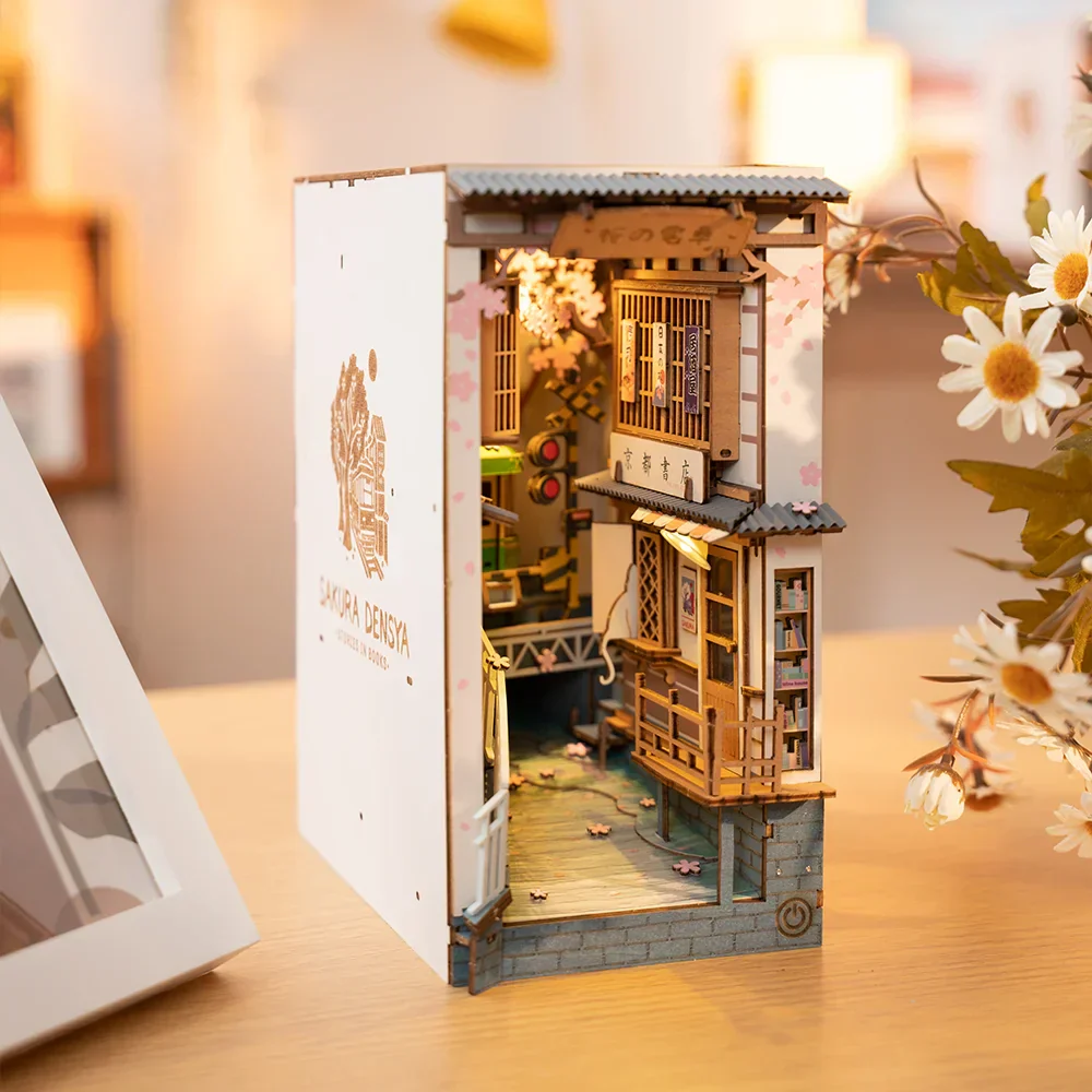 DIY Book Nook kit - Sakura Densya - Image 5
