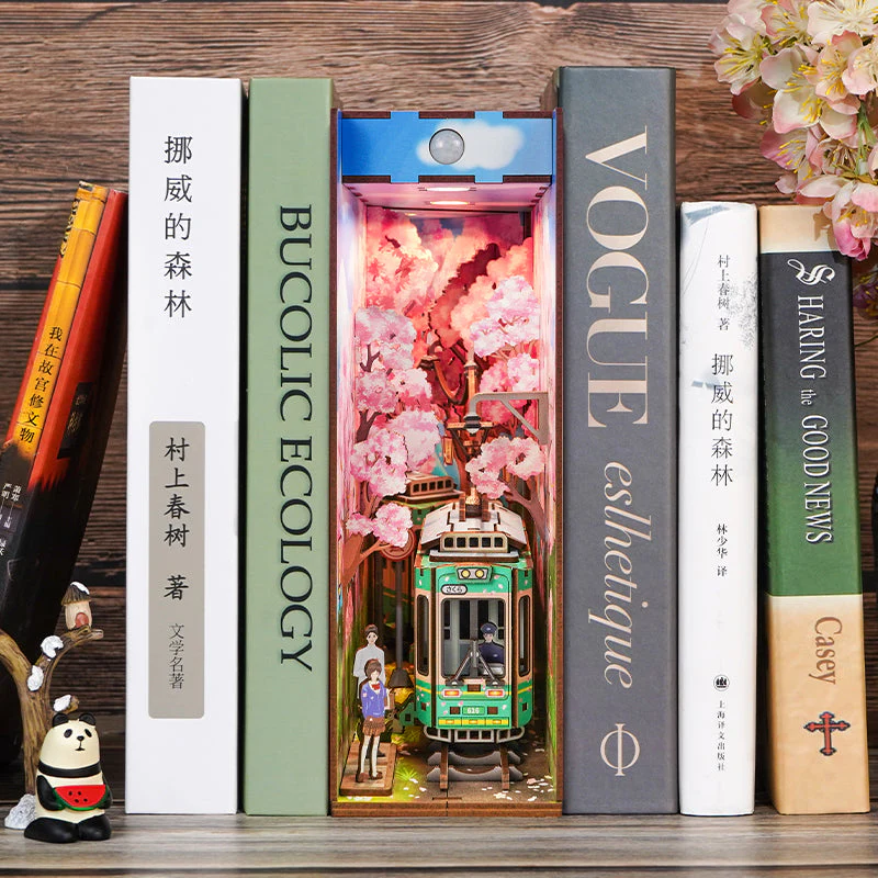 DIY Book Nook Kit - Sakura's Travel - Image 9