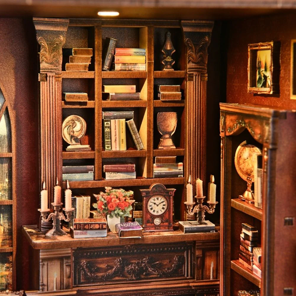 DIY Book Nook Kit - Twilight Library - Image 9