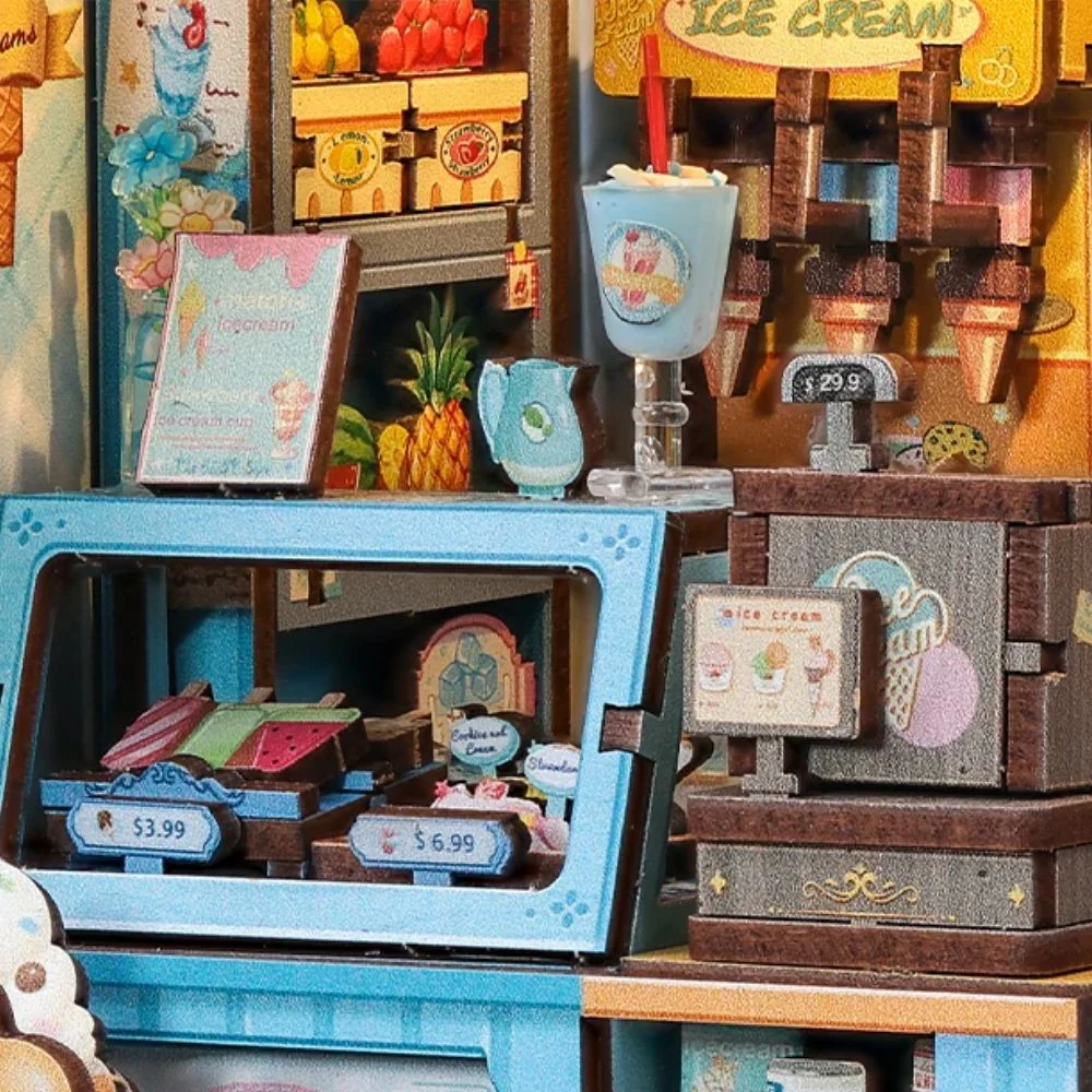 Miniature House - Bella's Ice Cream - Image 7