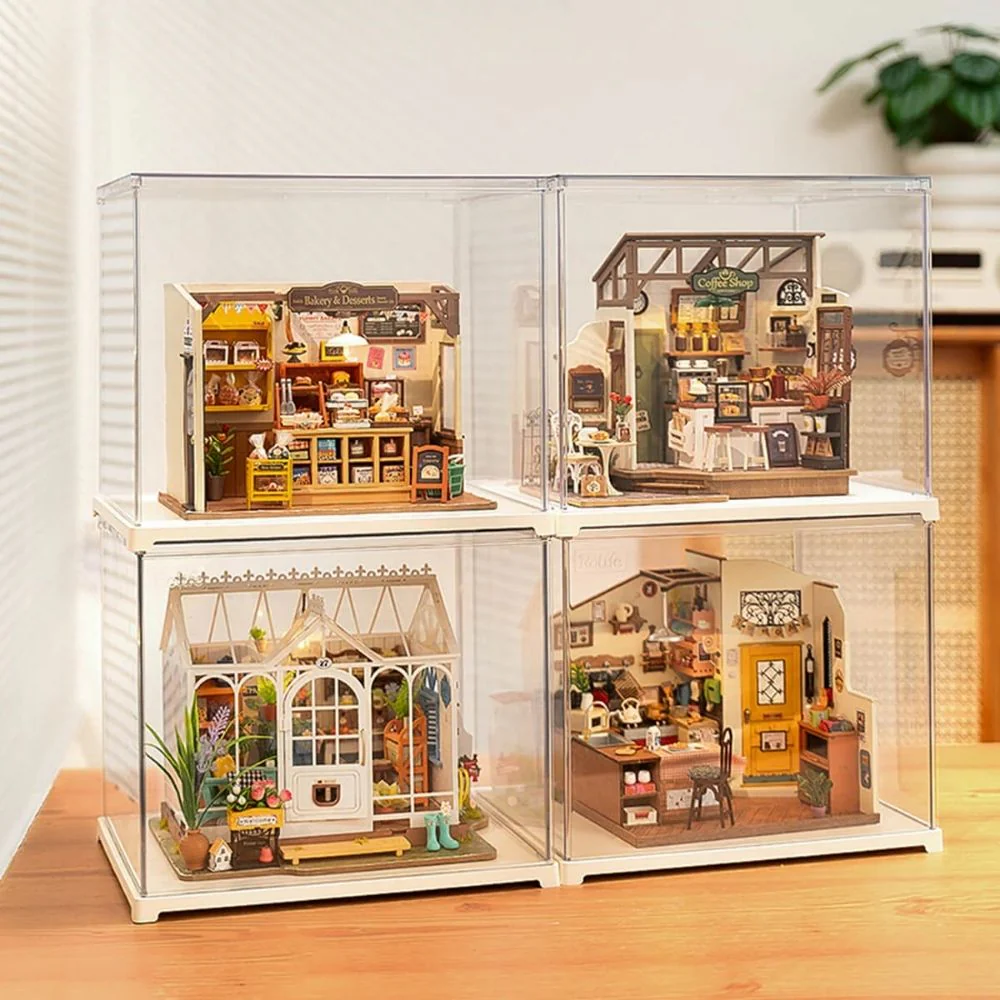Miniature House - Display Box - Image 4
