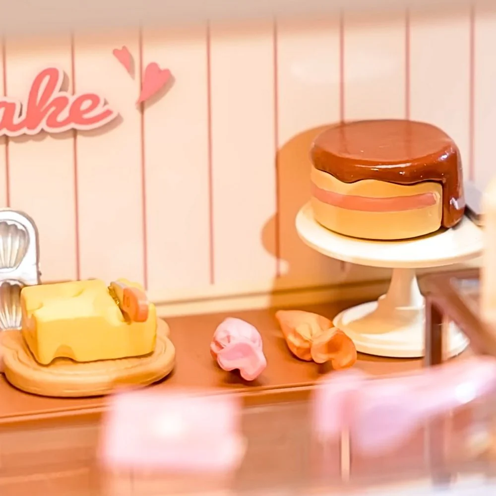 Miniature House - Tasty Cake Shop - Image 8