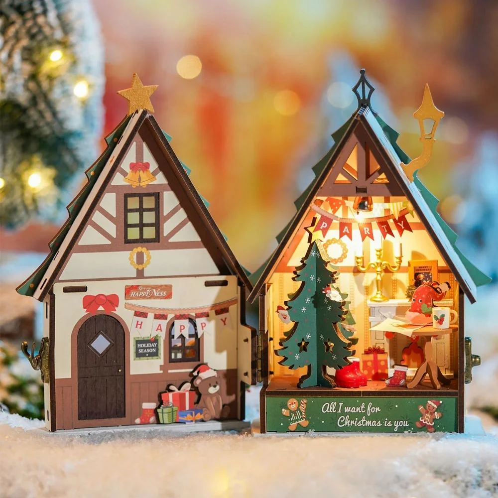 Miniature House - Twinkling Christmas House - Image 3