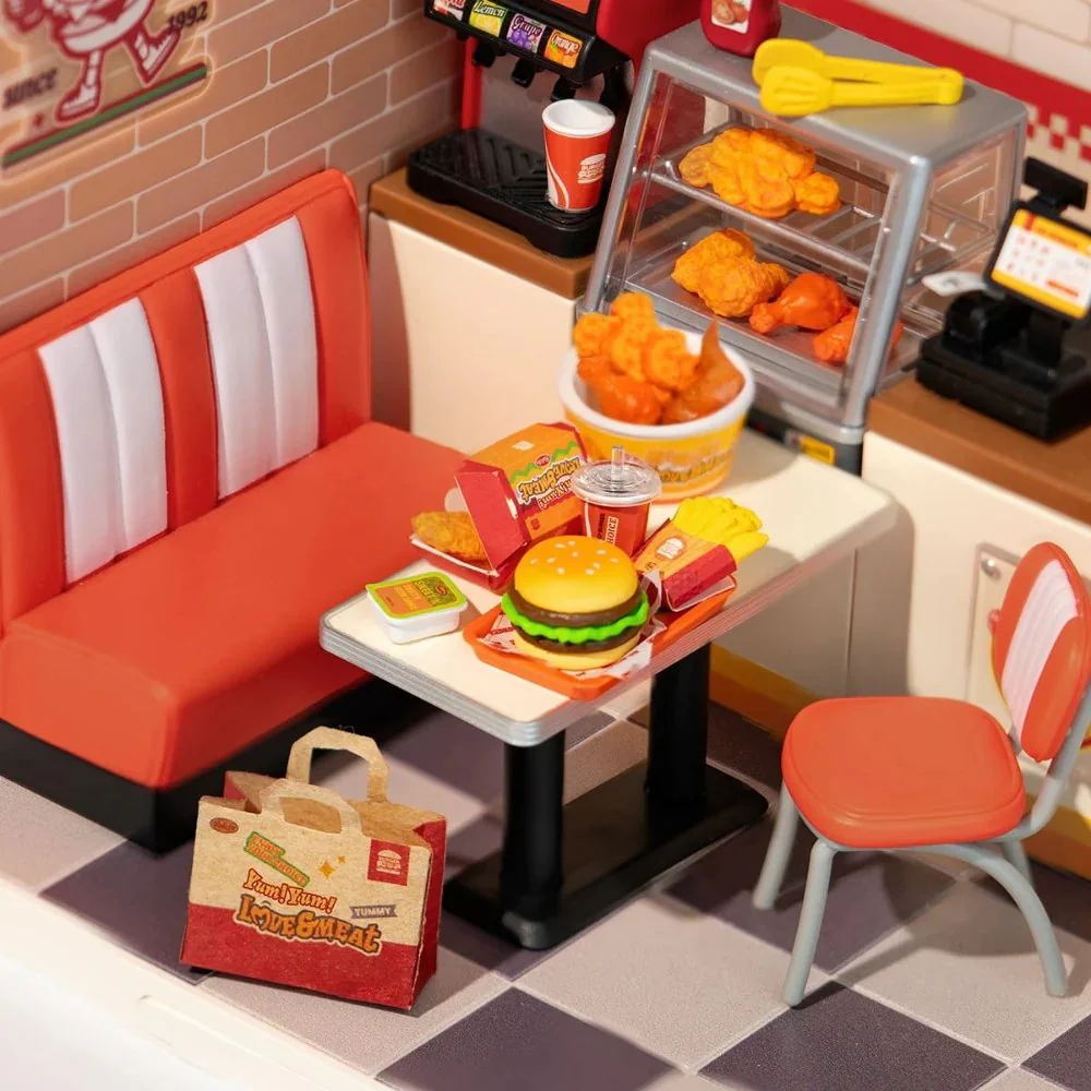 Miniature House - Yum Yum Burgers - Image 3